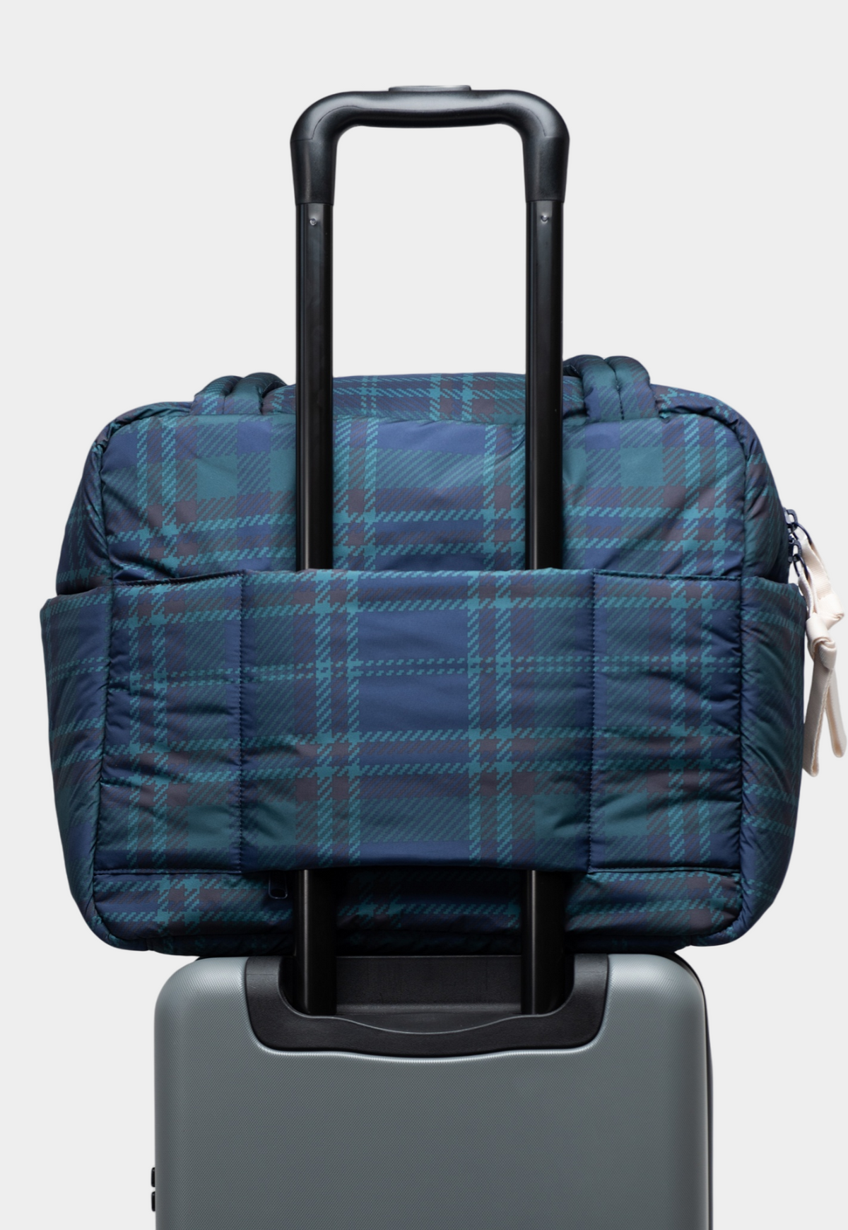 תיק נסיעות Herschel Cloudform Duffle יוניסקס