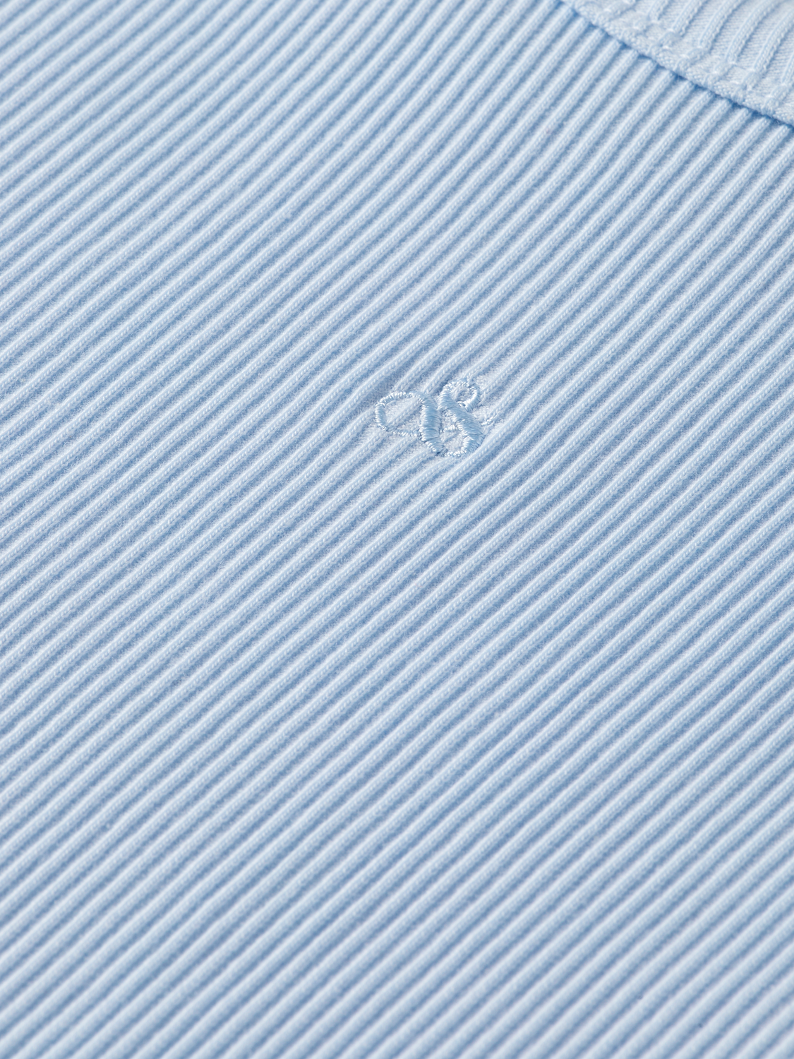 Light Steel Blue טי שירט קרופ קצרה לנשים SCOTCH & SODA