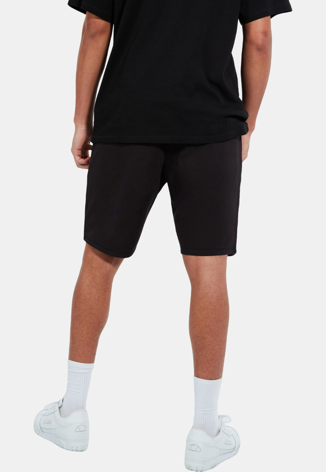 White Smoke מכנסי טרנינג קצרים לגברים Romoia ELLESSE