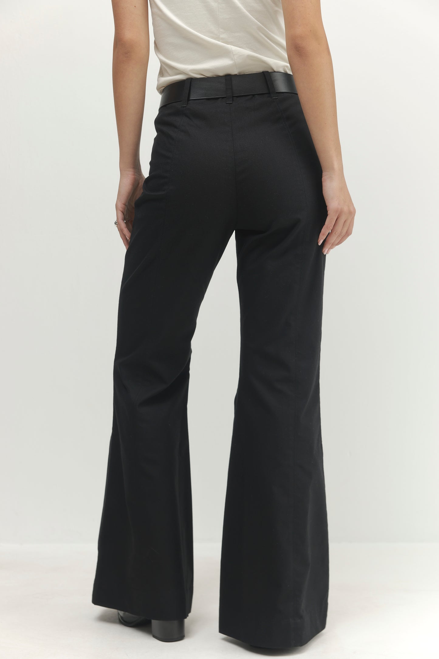 Light Gray מכנסיים ארוכים לנשים Oasis PAPER