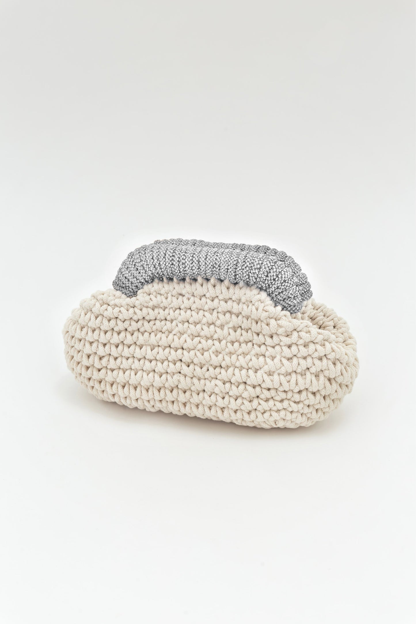 Beige קלאץ' סרוג Desor NOAM HAZAN