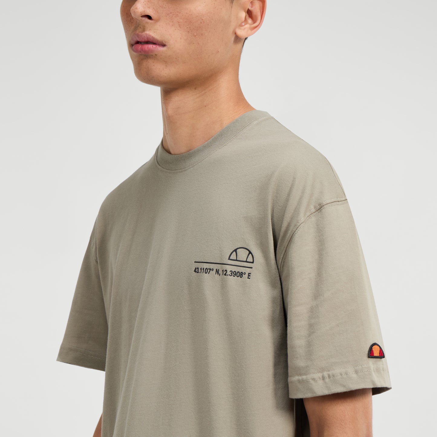 Light Gray טי שירט קצרה לגברים Parete ELLESSE