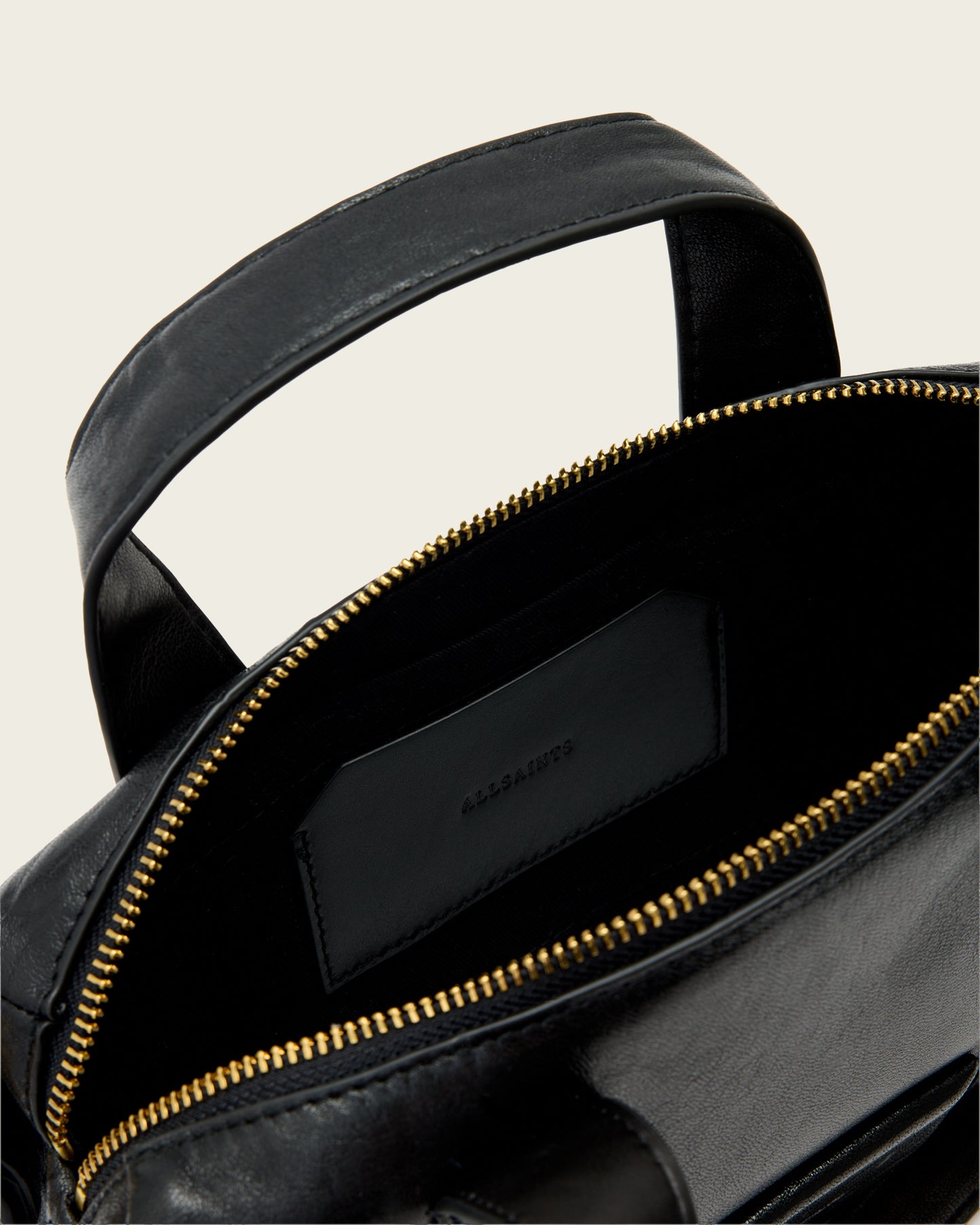 Black תיק צד לנשים Ares Grain ALLSAINTS