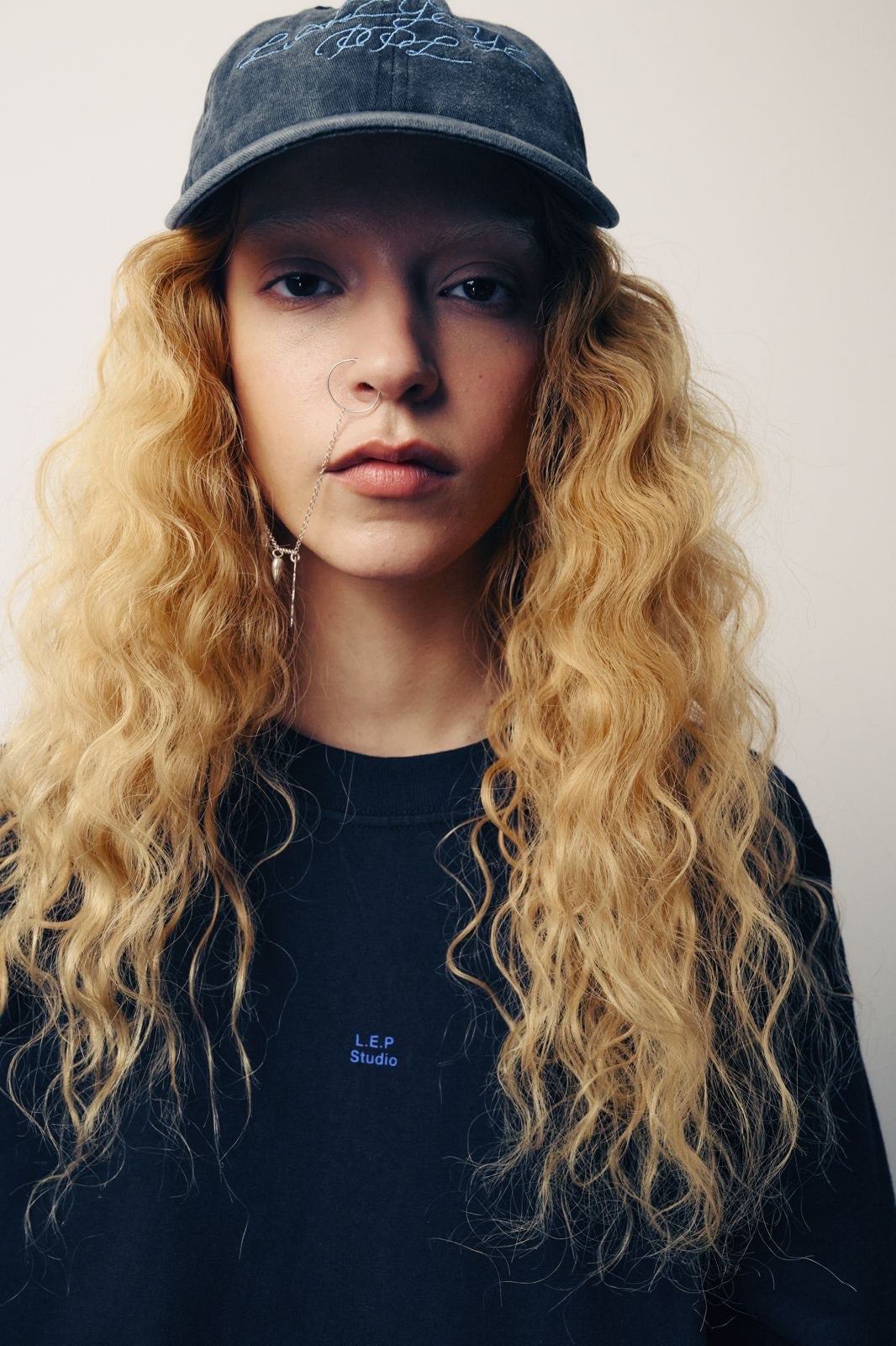 Tan כובע מצחיה לנשים / גברים Washed Black LAZY EYE PPL