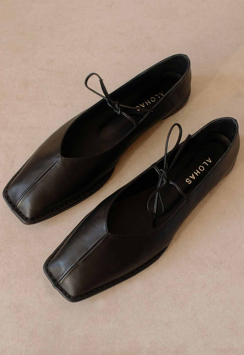 Black נעלי בובה לנשים Sway ALOHAS