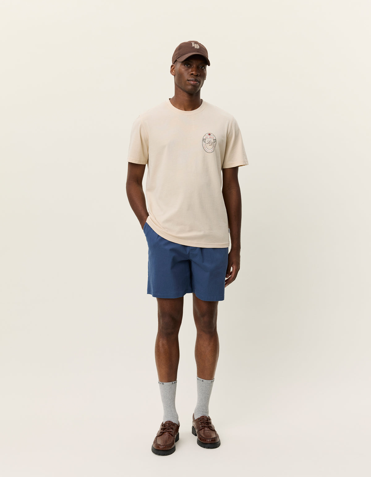 Antique White טי שירט קצרה לגברים Brady Emblem LES DEUX