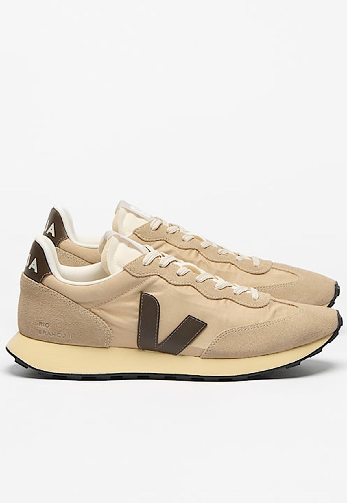 White Smoke סניקרס לנשים Rio Branco II VEJA