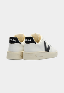 Beige סניקרס לגברים Veja V-10 VEJA