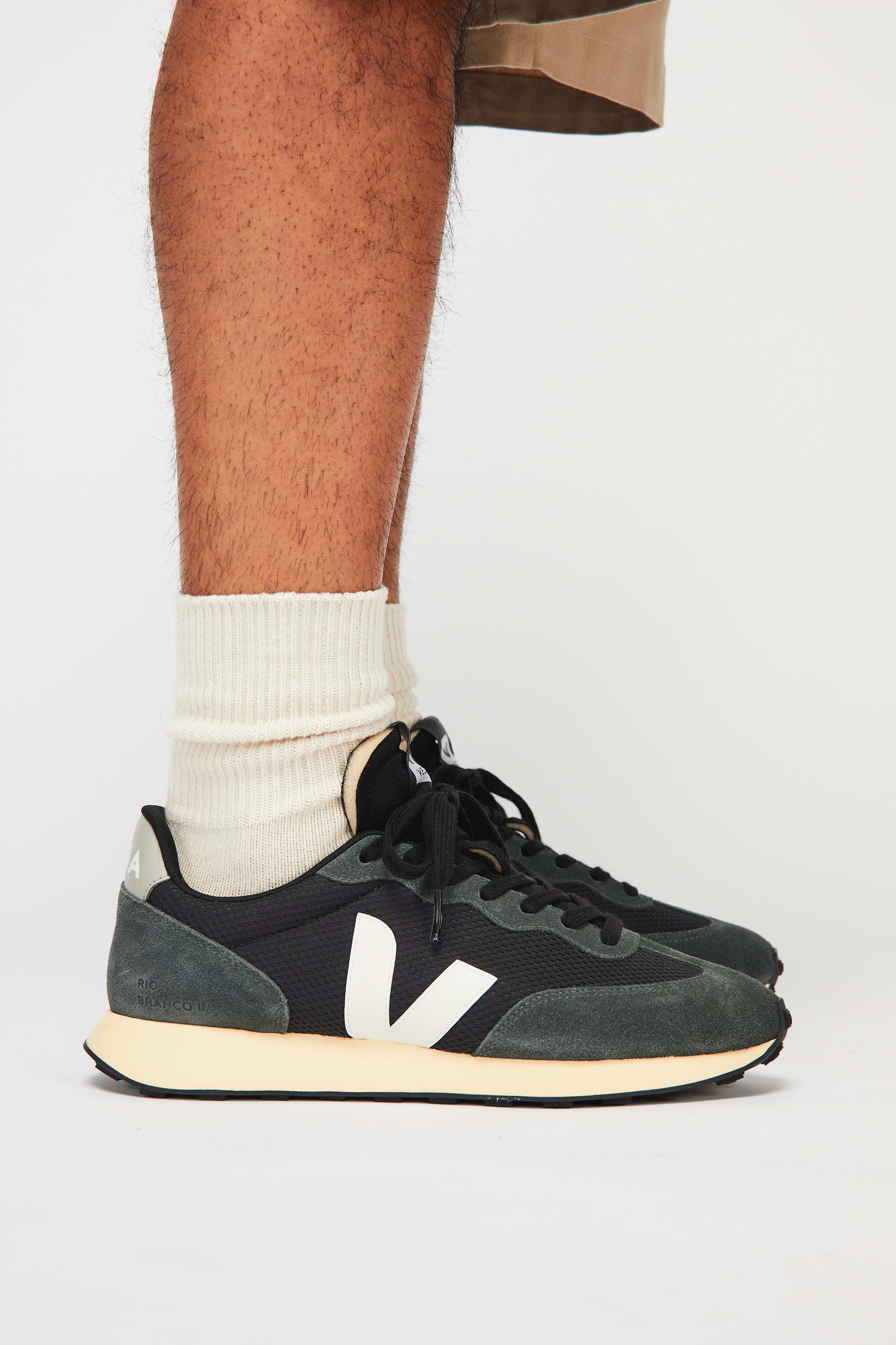 Beige סניקרס לגברים Veja Rio Branco VEJA