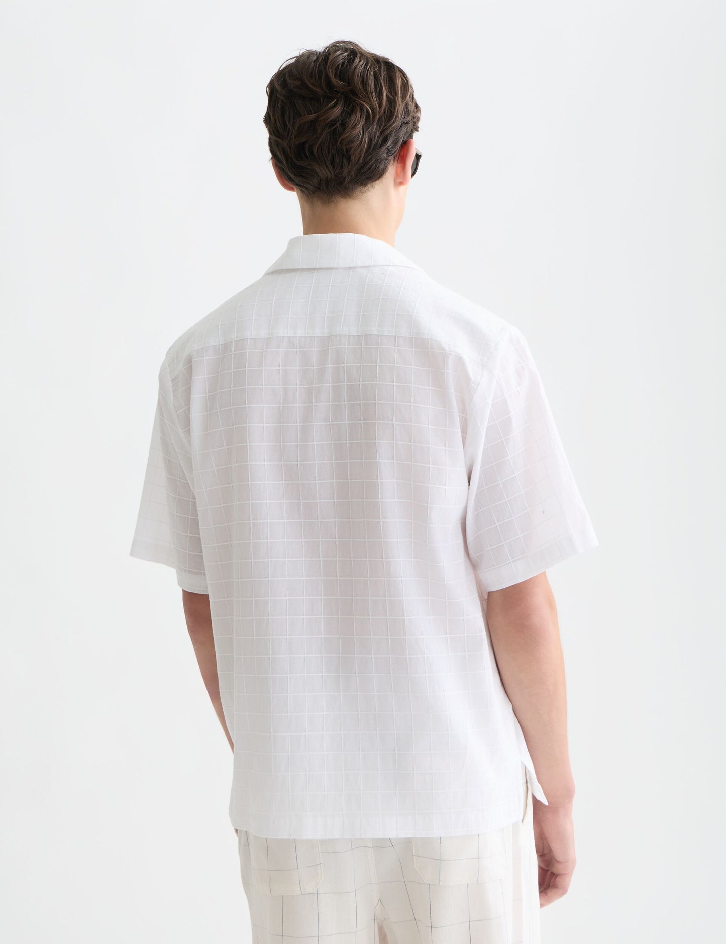 Lavender חולצה מכופתרת קצרה לגברים Essential SCOTCH & SODA