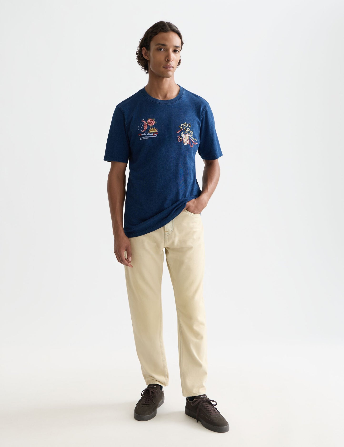 White Smoke טי שירט קצרה לגברים heroes anniversary - מהדורת 40 שנה SCOTCH & SODA