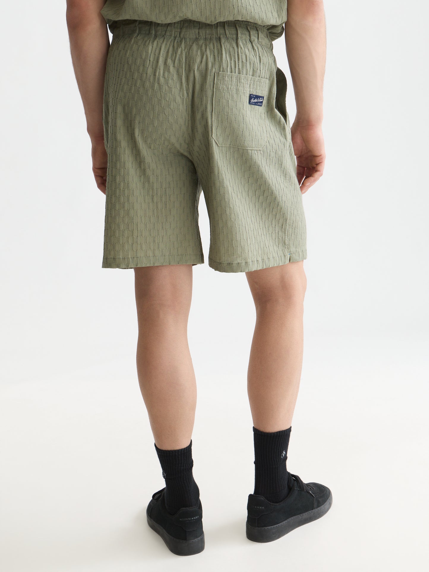 Lavender שורטס ברמודה לגברים Jacquard Seersucker SCOTCH & SODA