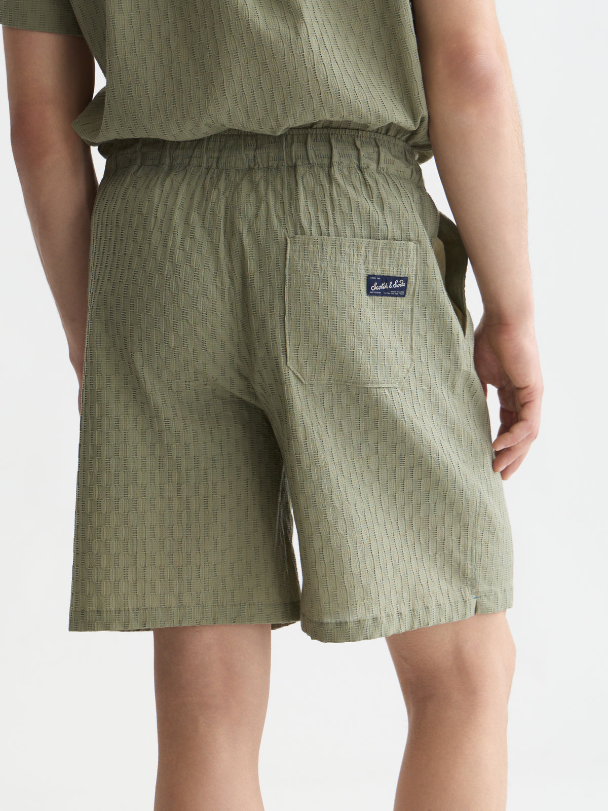 Lavender שורטס ברמודה לגברים Jacquard Seersucker SCOTCH & SODA