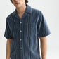 Lavender חולצה מכופתרת קצרה לגברים Textured Relaxed SCOTCH & SODA