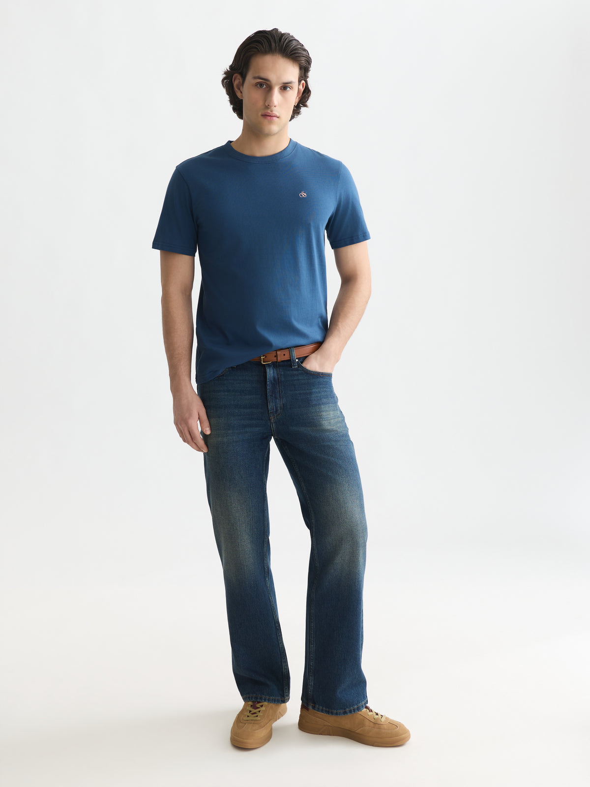 White Smoke טי שירט קצרה לגברים Seasonal Core Chest Logo SCOTCH & SODA