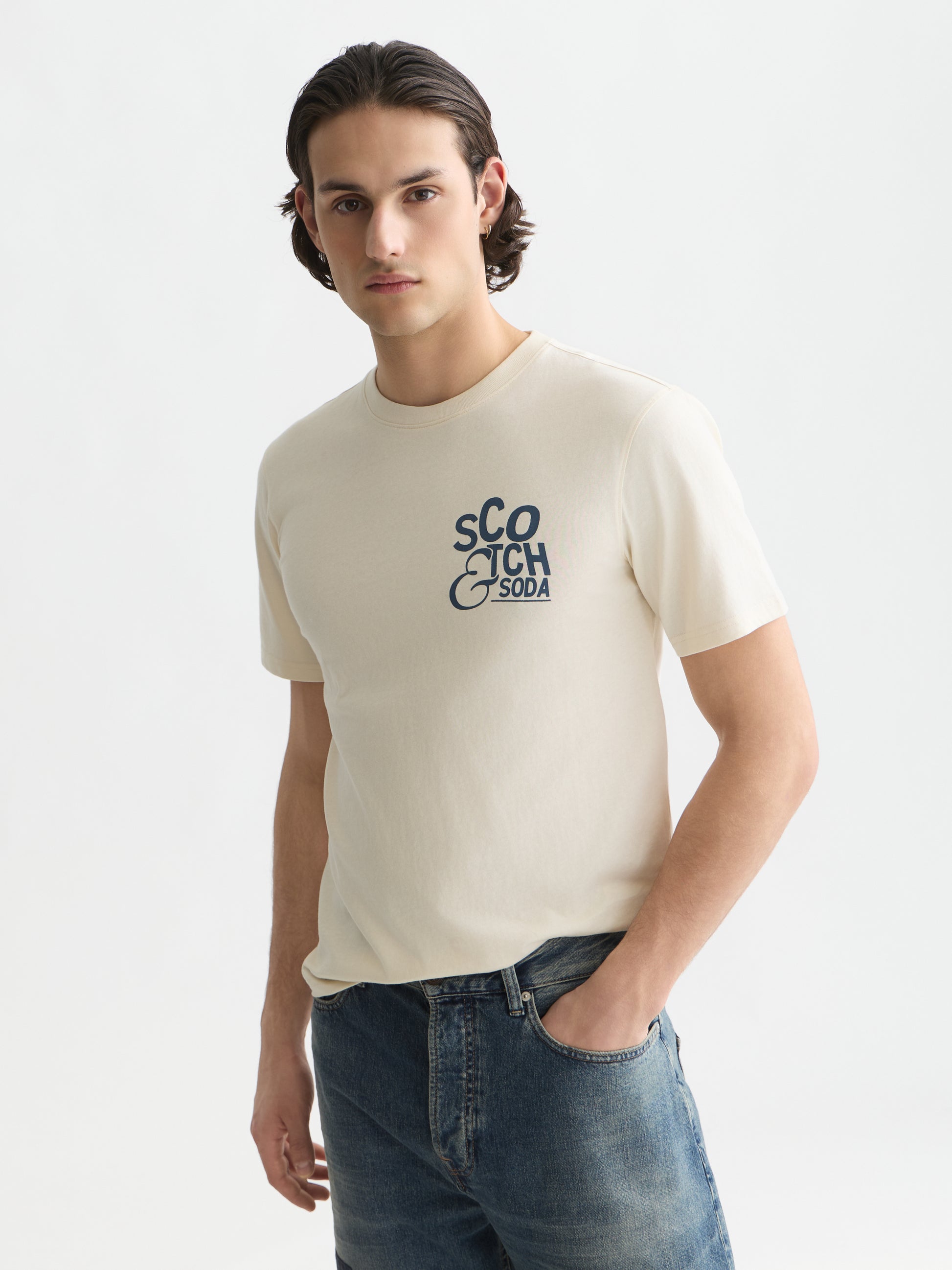 Alice Blue טי שירט קצרה לגברים Left Chest Artwork SCOTCH & SODA