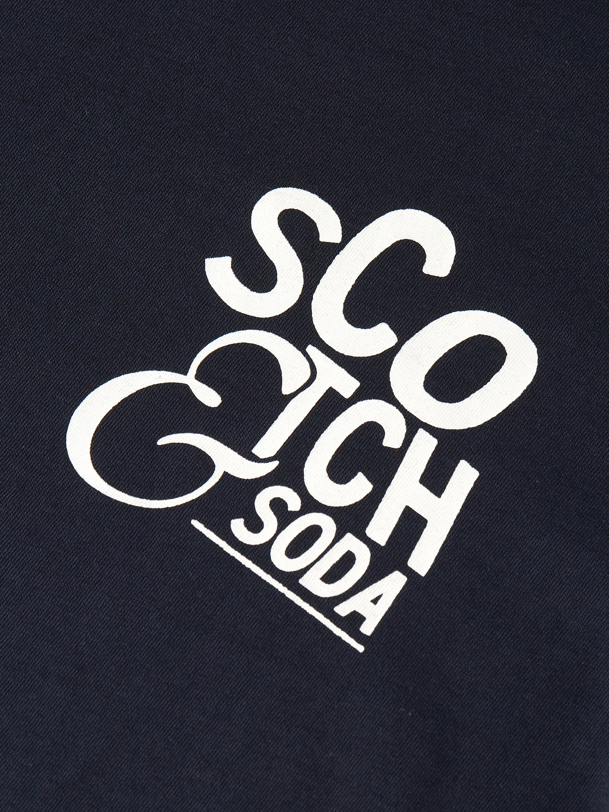 Black טי שירט קצרה לגברים Left Chest Artwork SCOTCH & SODA