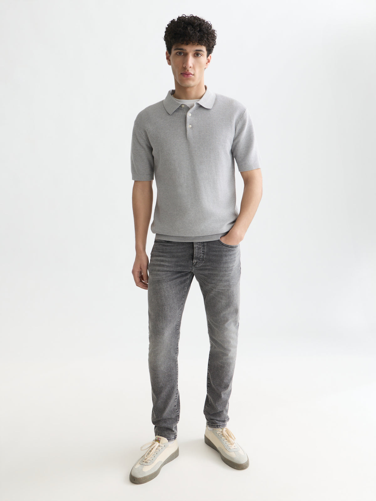 White Smoke חולצת פולו לגברים Seasonal Core Structured Knitted SCOTCH & SODA