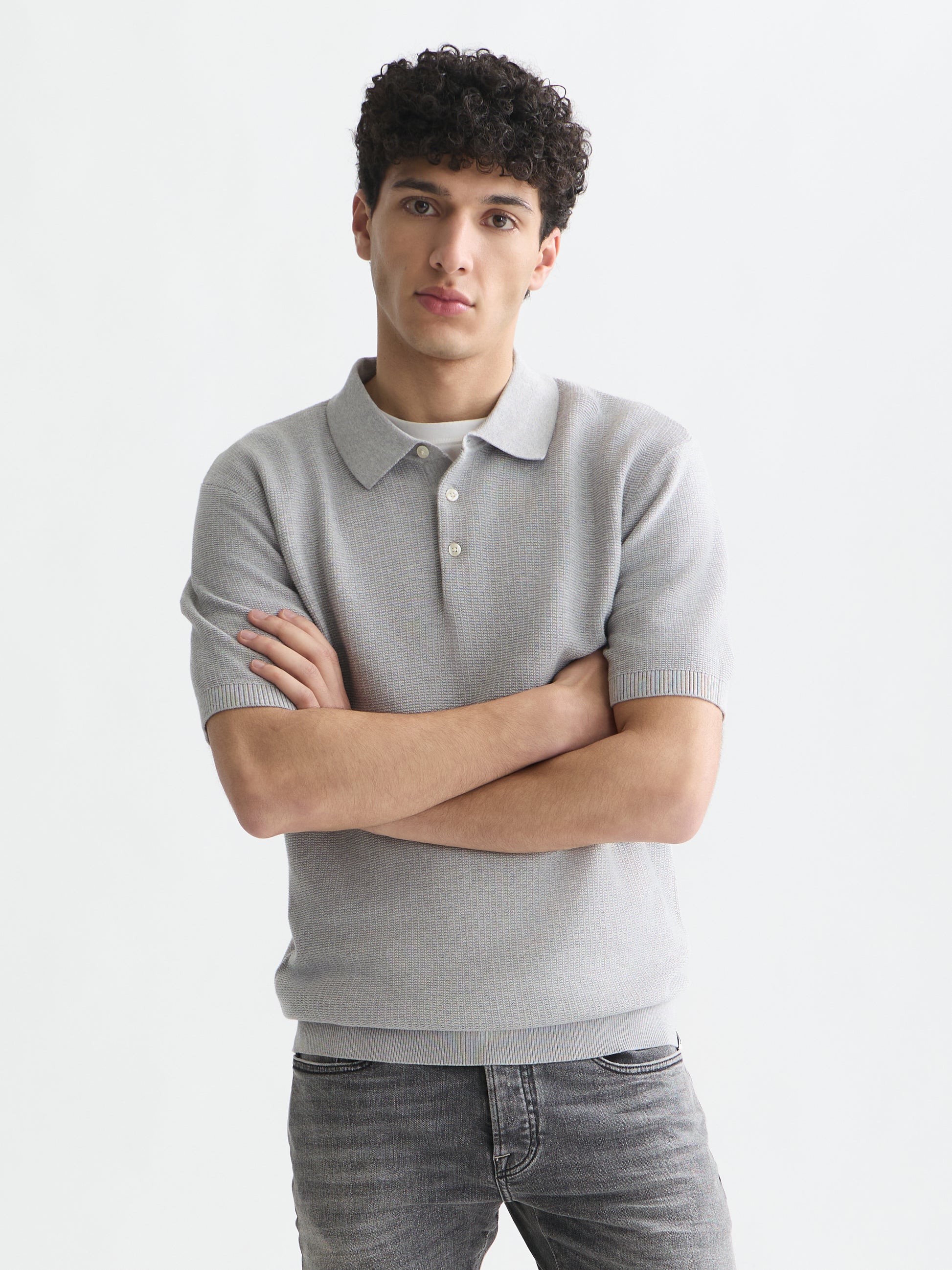 White Smoke חולצת פולו לגברים Seasonal Core Structured Knitted SCOTCH & SODA