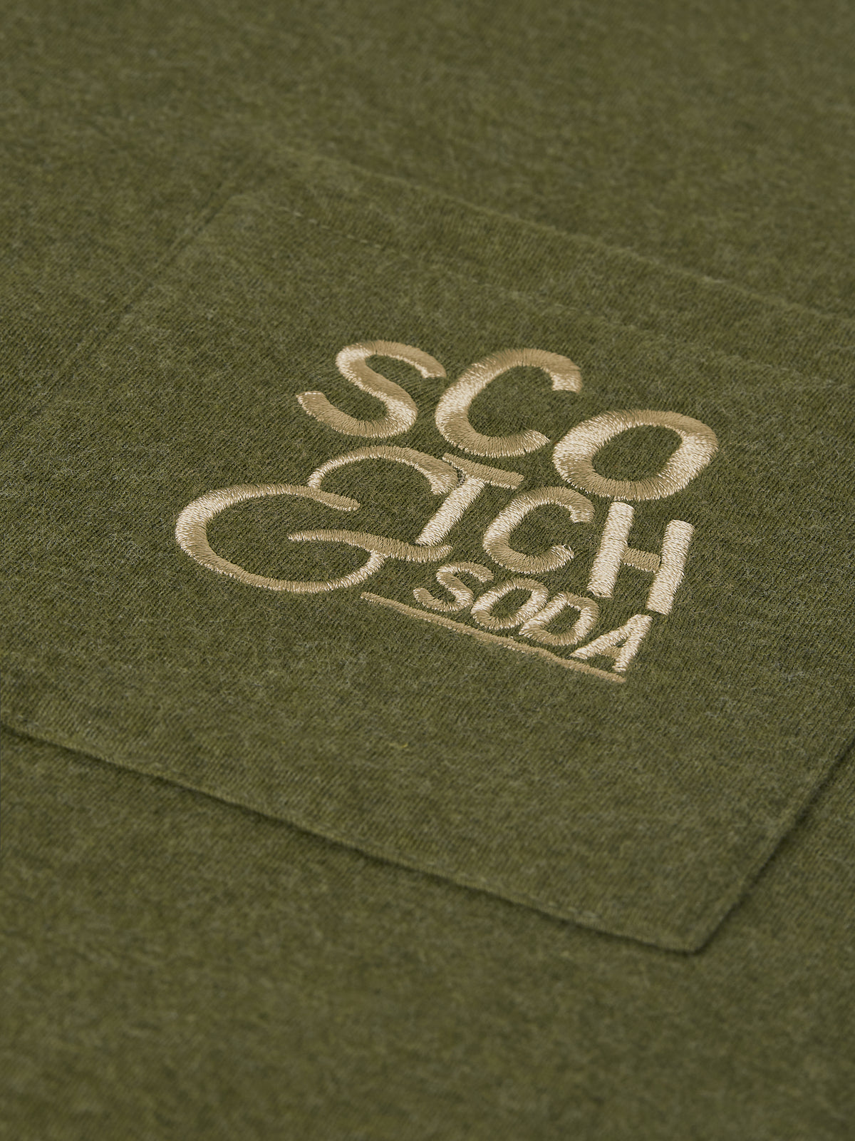 Dark Olive Green טי שירט קצרה לגברים Bonded Artwork SCOTCH & SODA