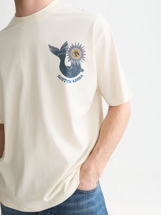 White Smoke טי שירט קצרה לגברים Front And Back Artwork SCOTCH & SODA