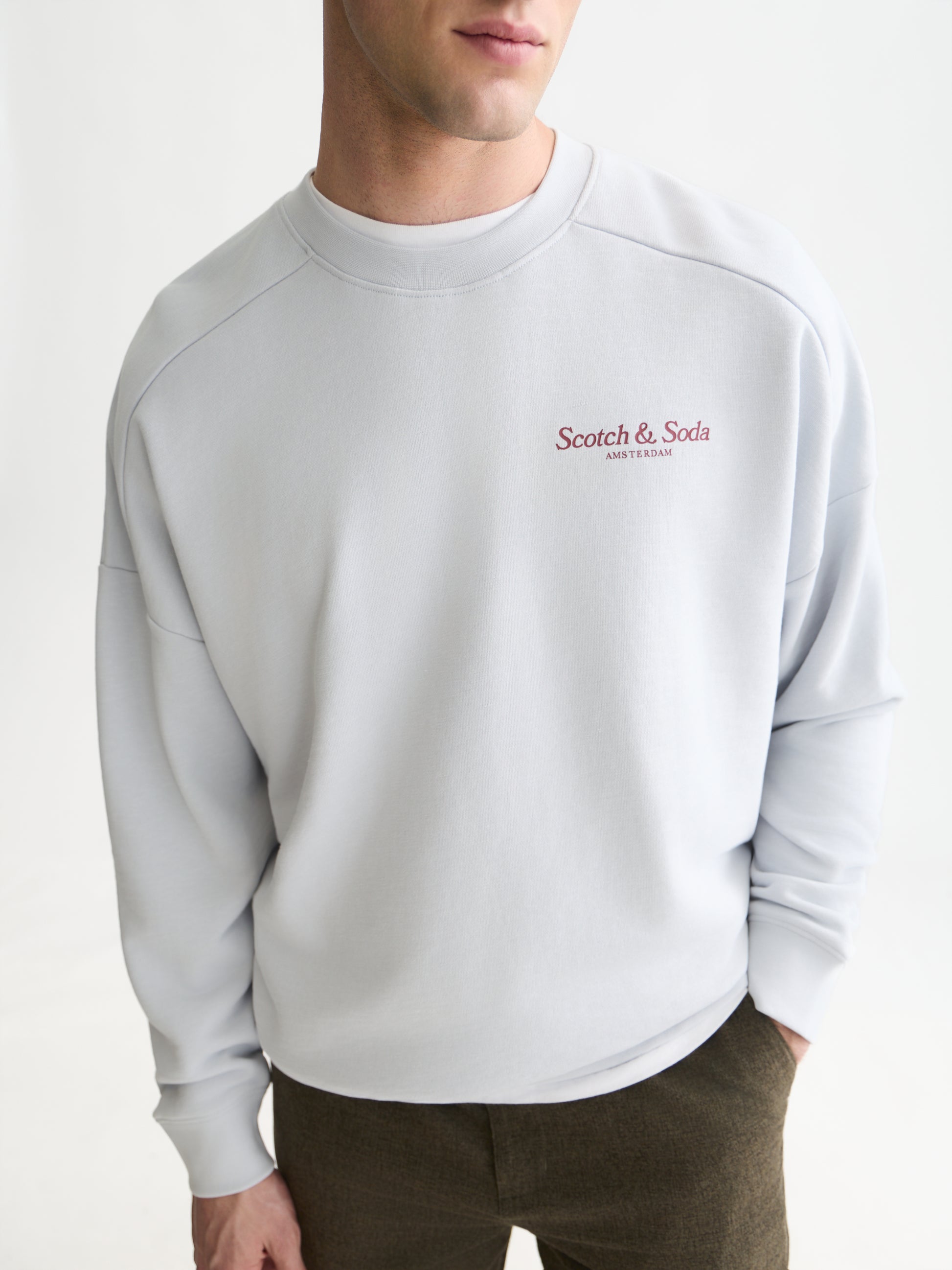 Gray סווטשירט לגברים Front And Back Artwork SCOTCH & SODA