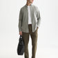 White Smoke חולצה מכופתרת אוקספורד לגברים Seasonal Core Solid SCOTCH & SODA