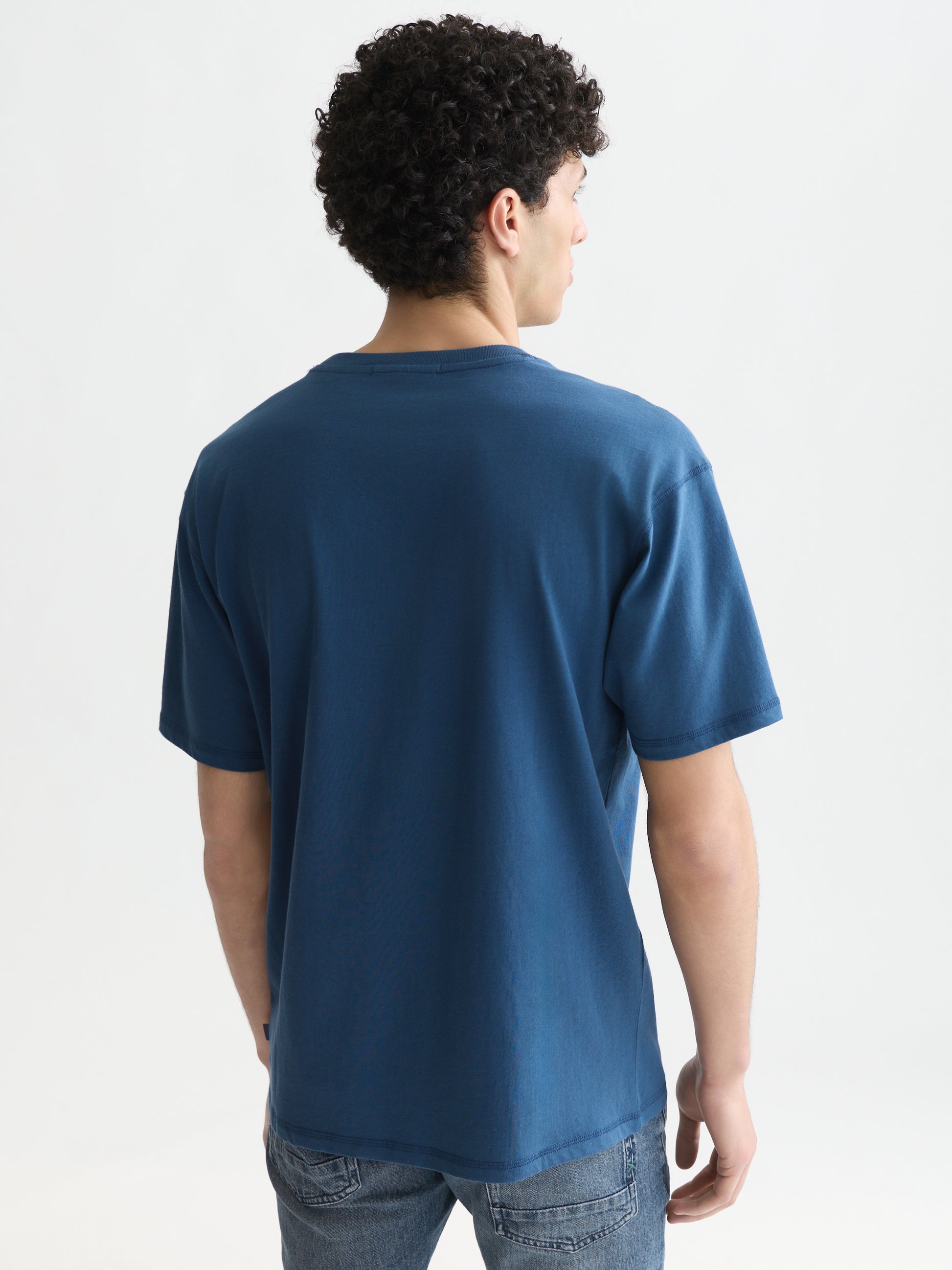 Lavender טי שירט קצרה לגברים Chest Pocket With Artwork SCOTCH & SODA