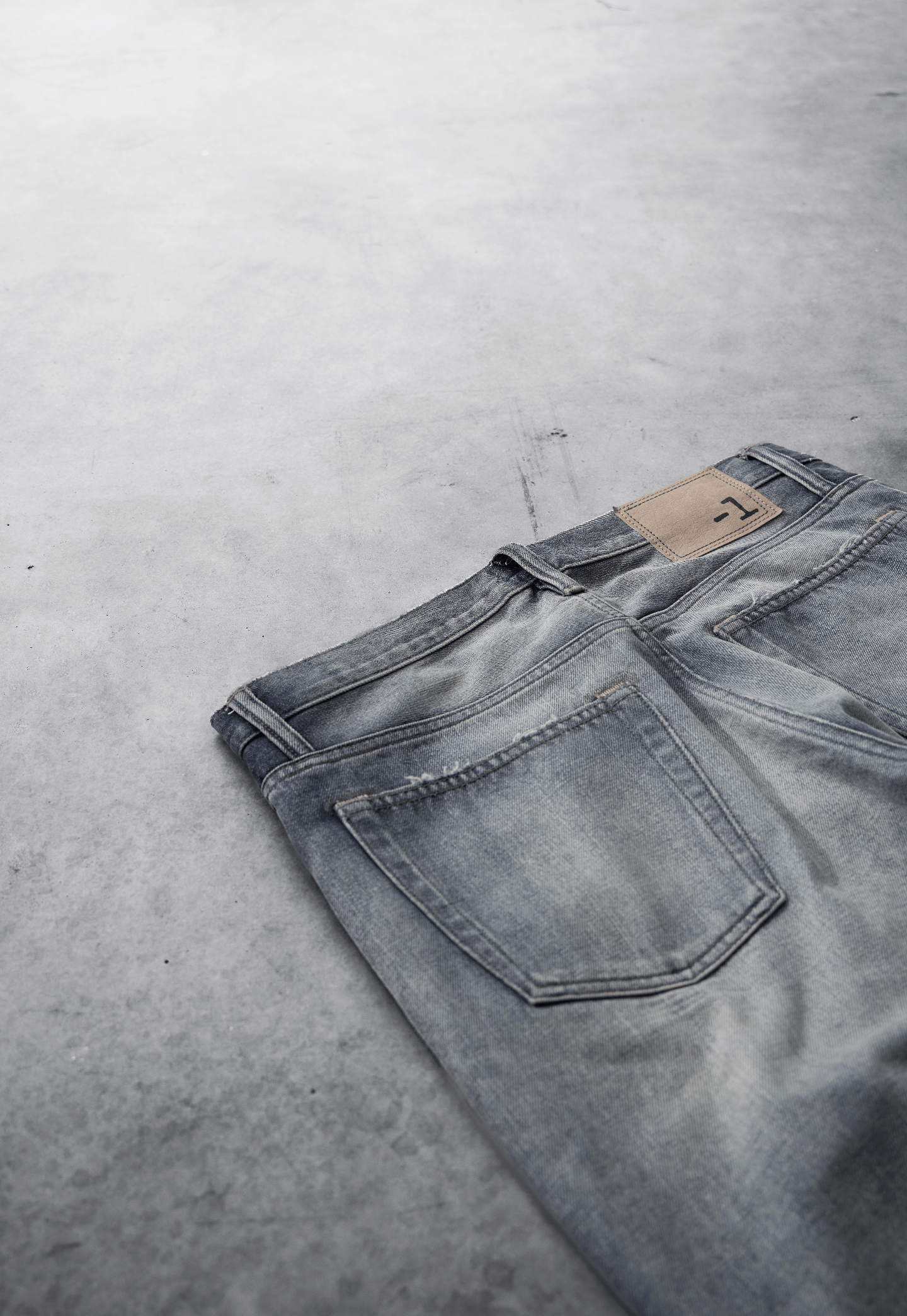 Light Gray ג'ינס ארוך לגברים crated - Regular Fit MINUS 1