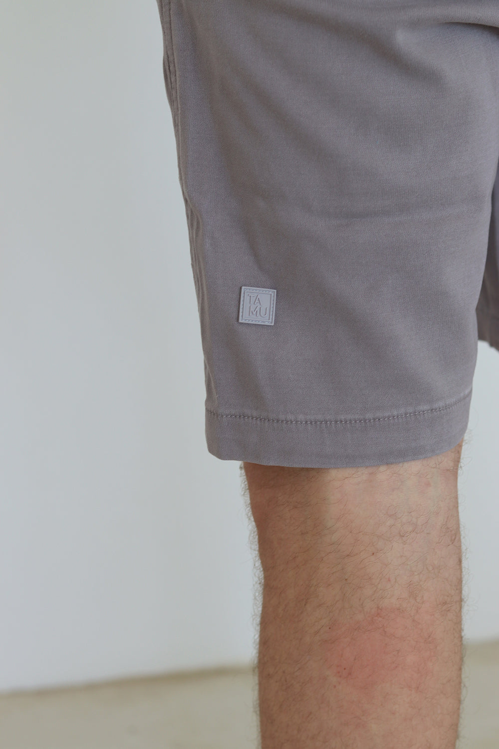Slate Gray מכנסיים קצרים לגברים TAMU