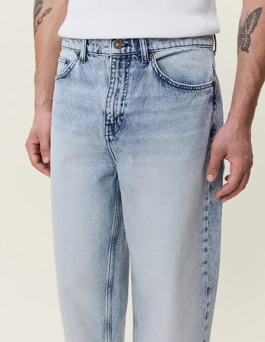 Antique White ג'ינס ארוך לגברים Roi Bleached Denim Jeans LES DEUX