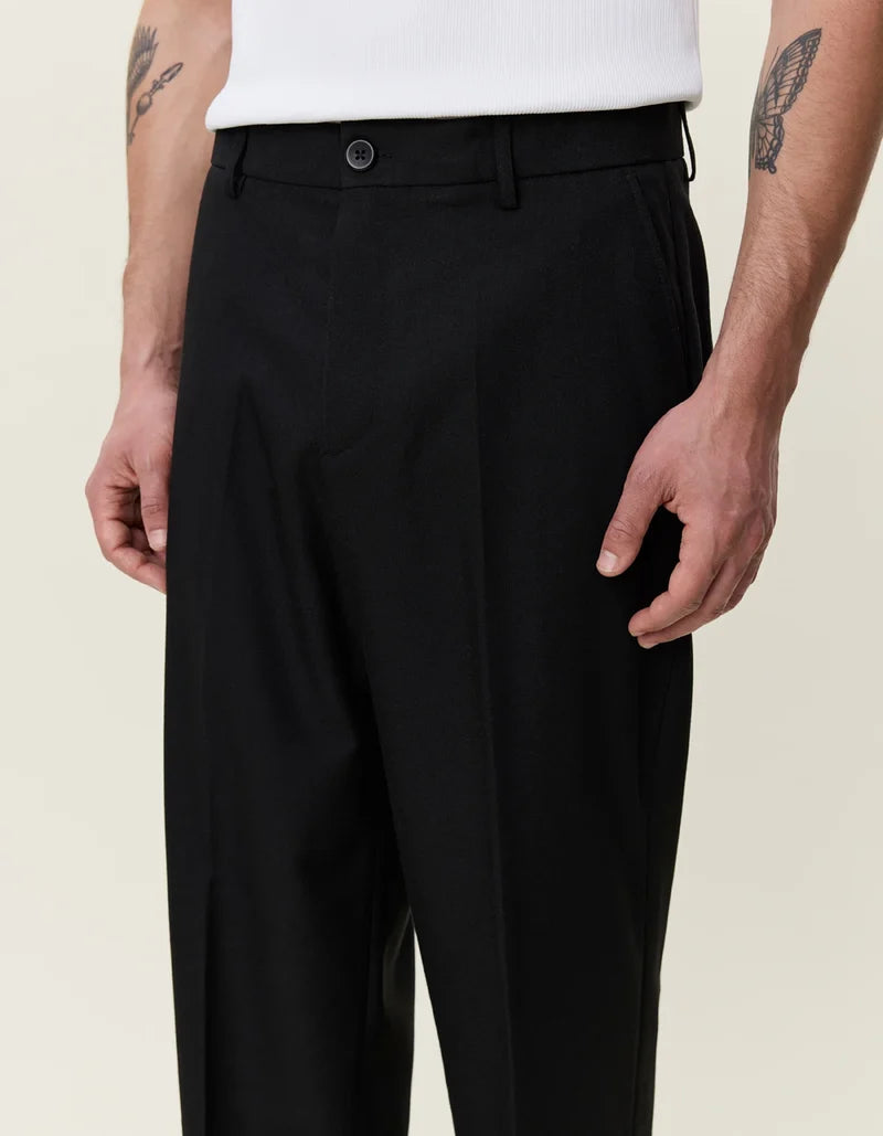 Black מכנסיים ארוכים לגברים Brushed Twill Tailored Pants LES DEUX