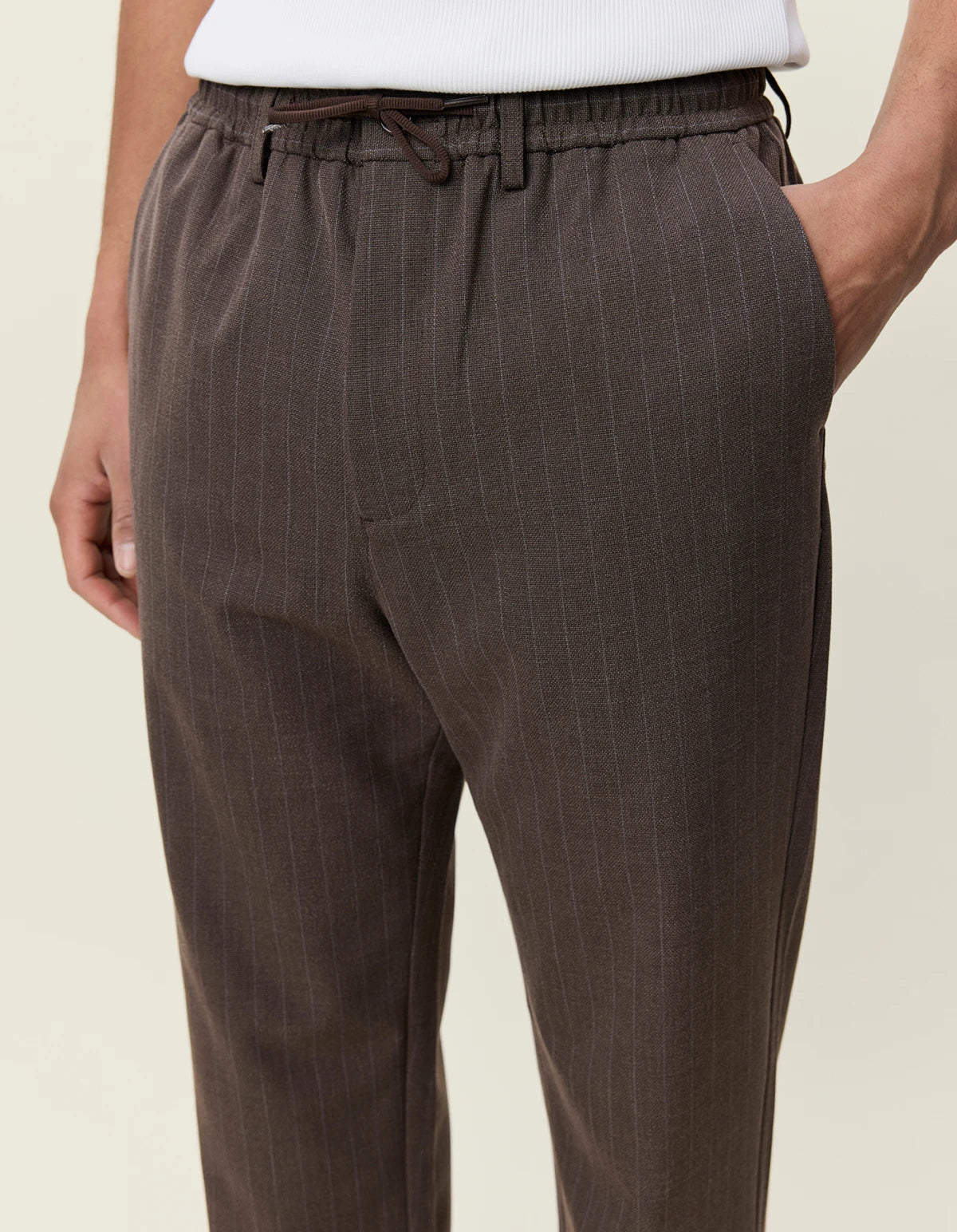 Dark Slate Gray מכנסיים ארוכים לגברים Pinstripe Tapered Suit Pants LES DEUX