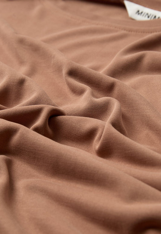 Rosy Brown טי-שירט קצרה לנשים Rynah 2.0 MINIMUM