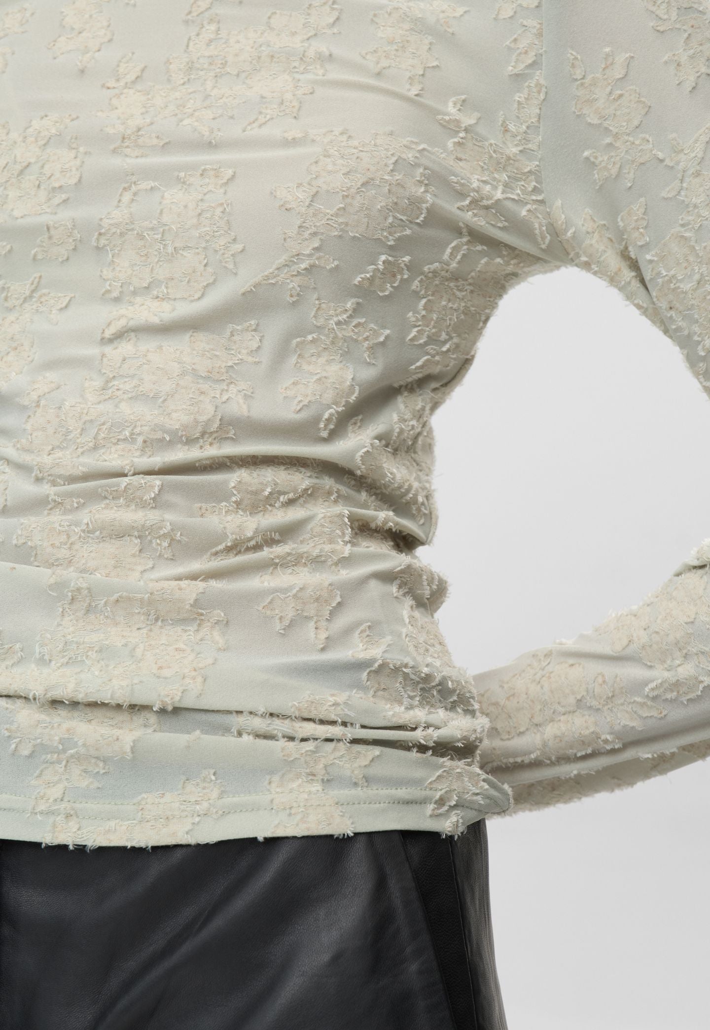 Gray חולצת שרוול ארוך לנשים Pernilles LS Blouse MINIMUM