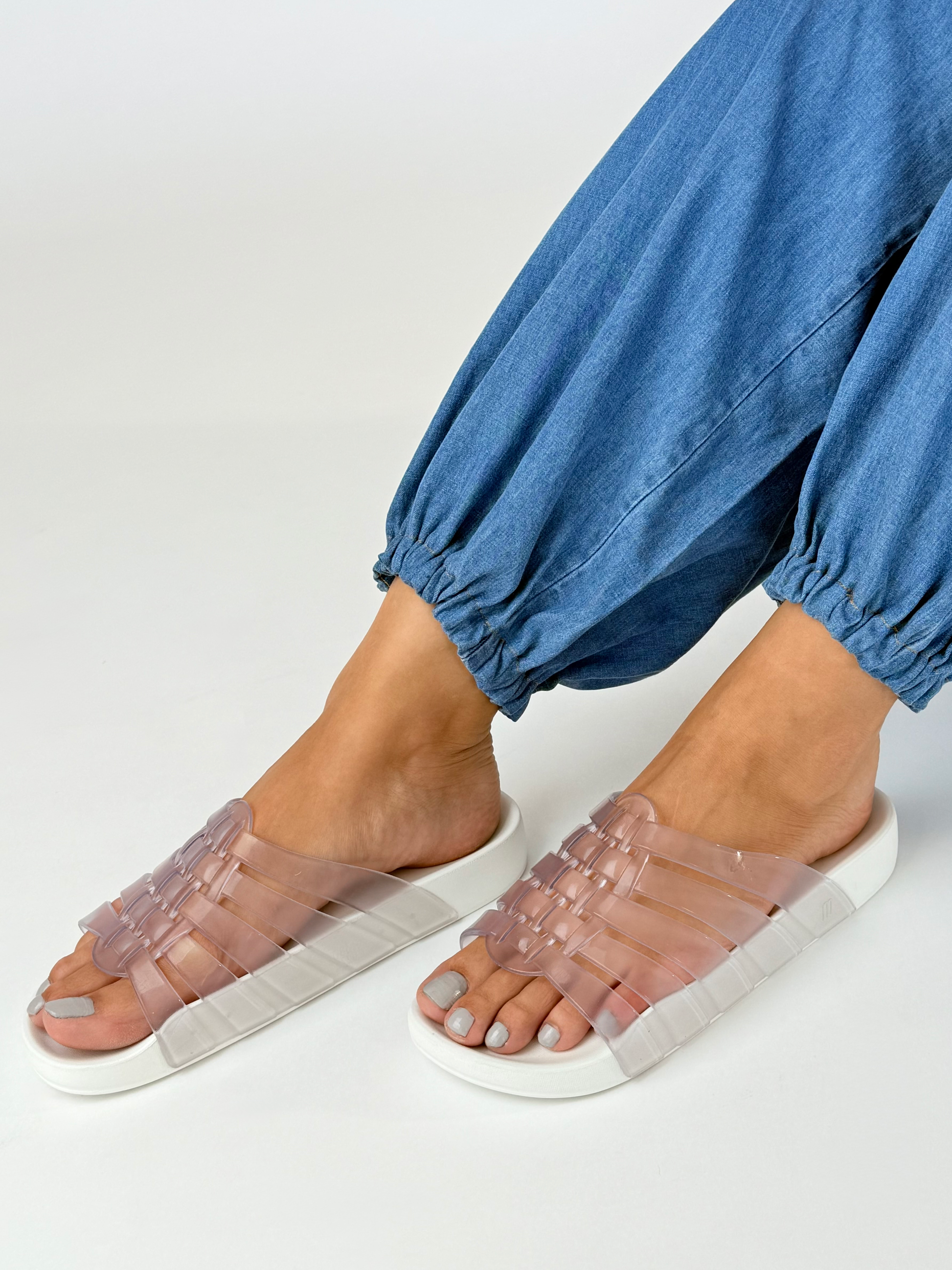 Light Gray כפכפי סלייד לנשים Possession MELISSA