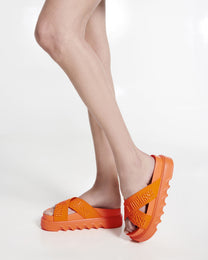 White Smoke סנדלי פלטפורמה Cross M-Lover Platform MELISSA