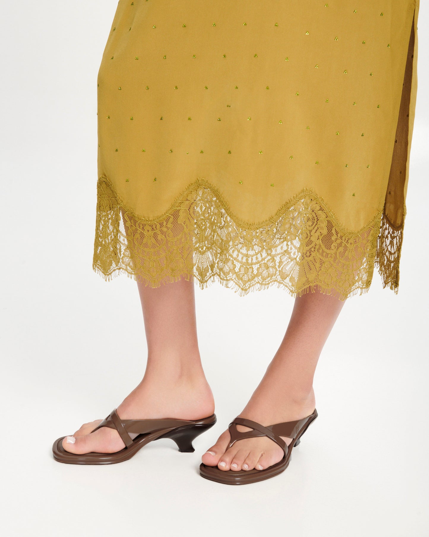 Goldenrod נעלי עקב לנשים Layla Kitten Heel MELISSA