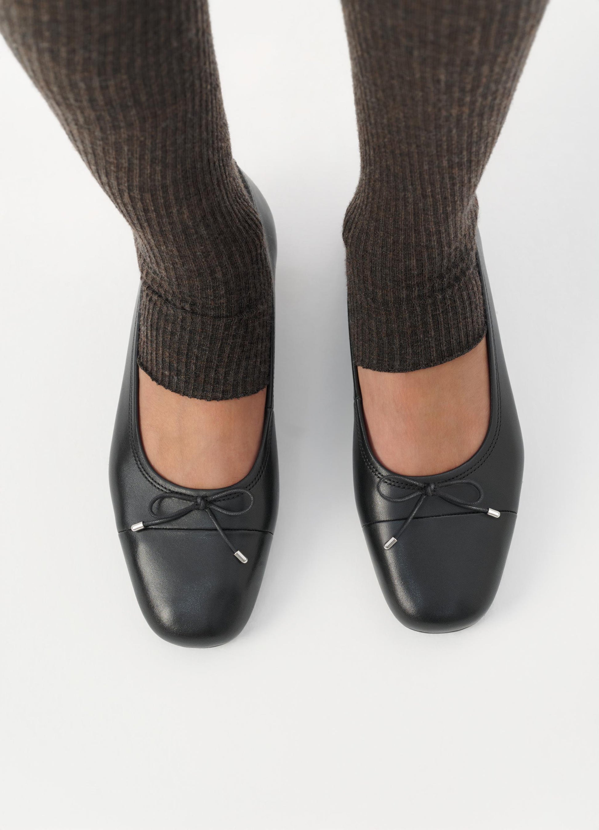 Antique White נעלי בובה מאט לנשים Vagabond Jolin VAGABOND