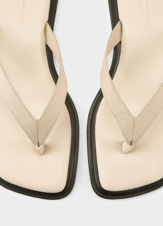 כפכפי אצבע לנשים Izzy