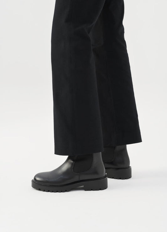 White Smoke מגפיים לנשים Kenova VAGABOND