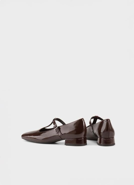 Lavender נעלי בובה עם עקב Debbi VAGABOND