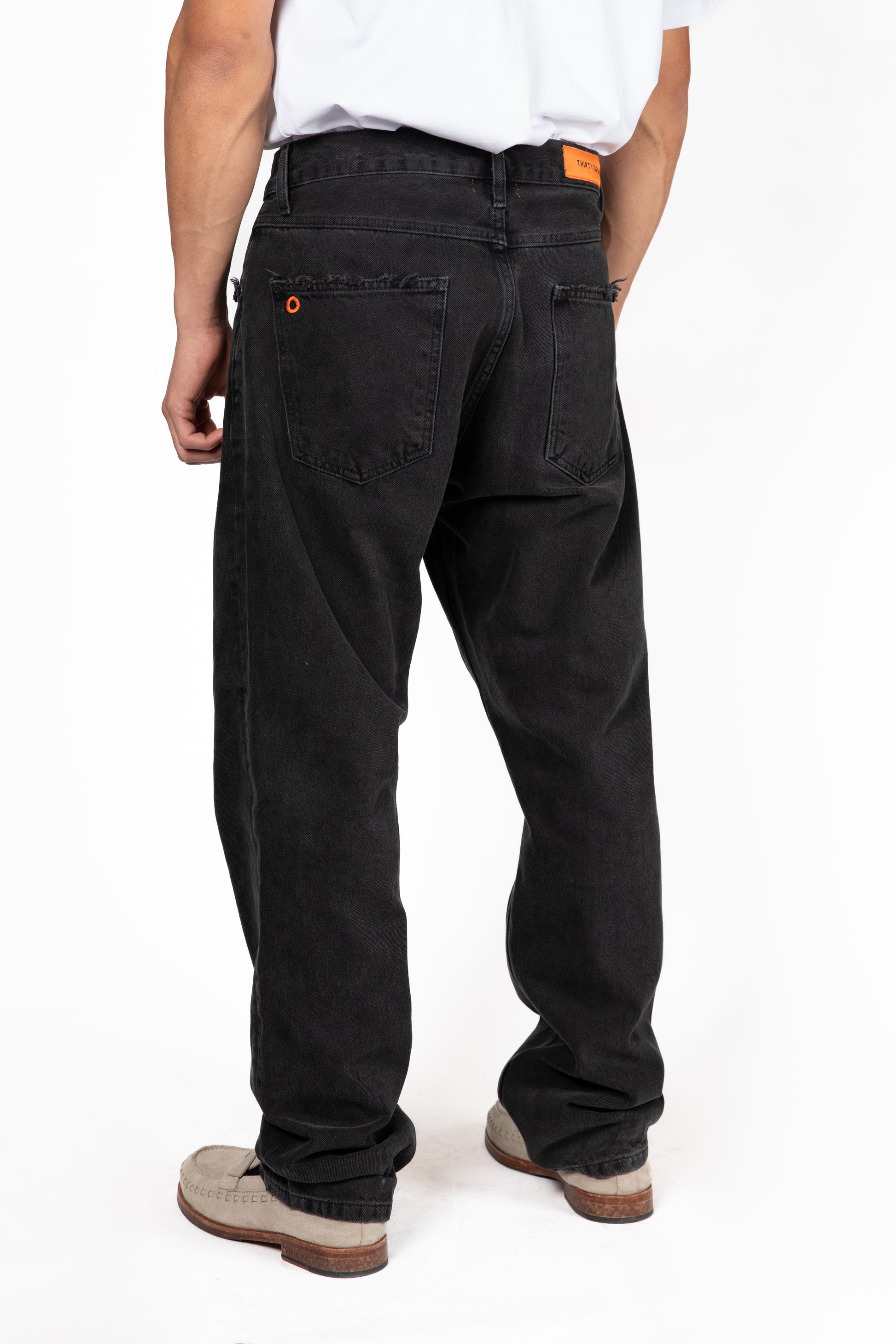 White Smoke ג'ינס ארוך לגברים Losse - Relaxed Fit THIRTY DEGREES