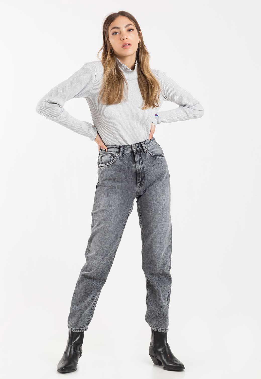 White Smoke ג'ינס ארוך לנשים Breezy Britt - Lazy Grey NUDIE