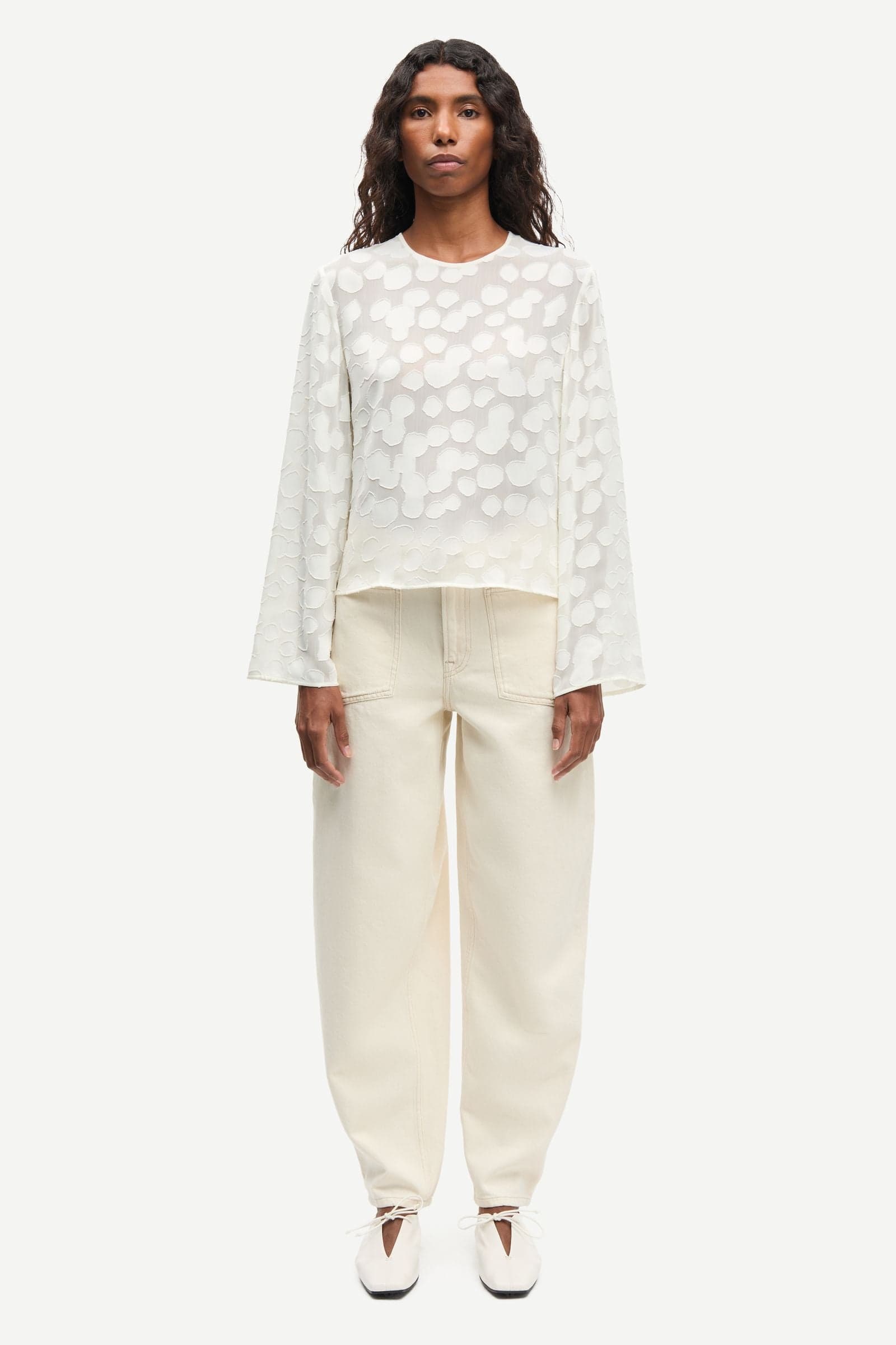 White Smoke ג׳ינס ארוך לנשים Saveyra 16017 - Loose Fit SAMSOE SAMSOE