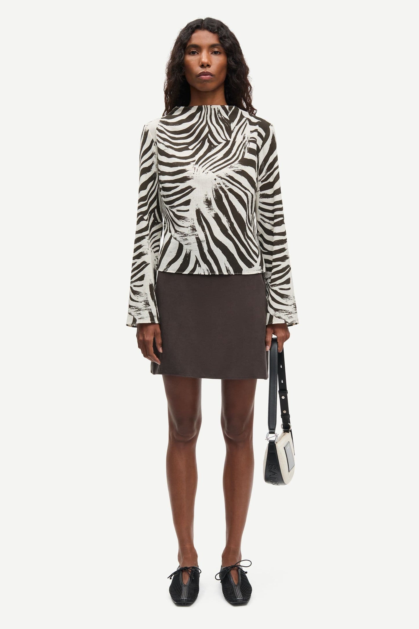 White Smoke חצאית מיני לנשים Saagnet Short Skirt 14028 SAMSOE SAMSOE