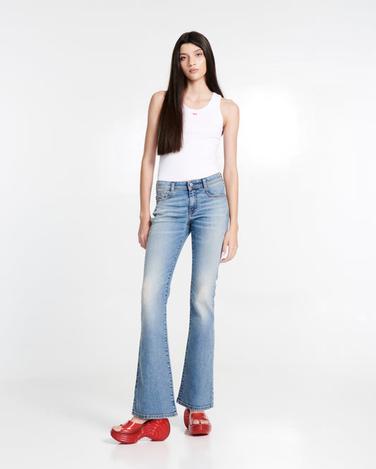 White Smoke כפכפי פלטפורמה לנשים MELISSA X DIESEL MELISSA