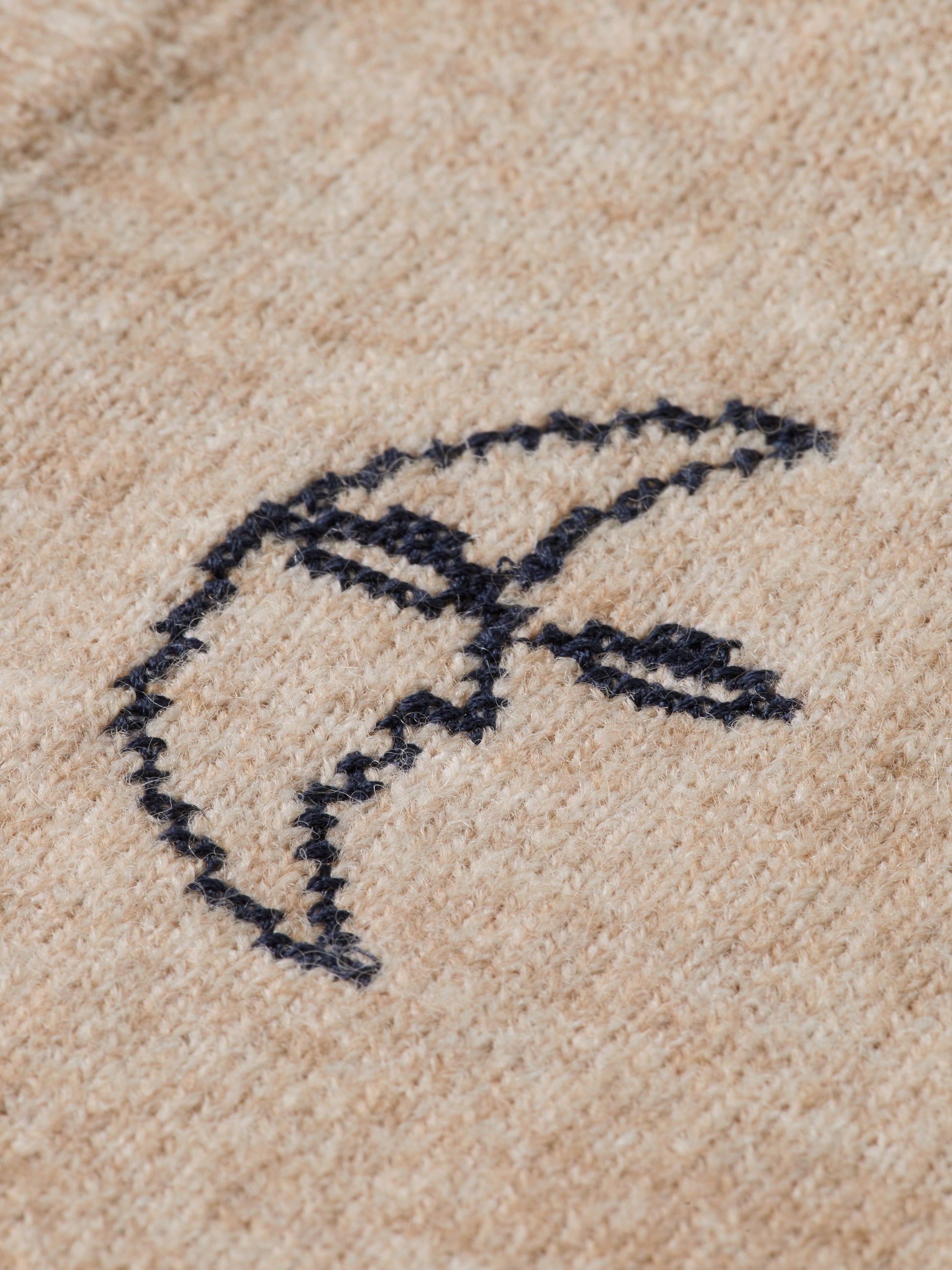 Gray טופ סרוג לנשים Embroidered Crew SCOTCH & SODA