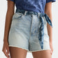 Misty Rose מכנסי ג׳ינס קצרים בגזרה גבוהה לנשים The Ray SCOTCH & SODA