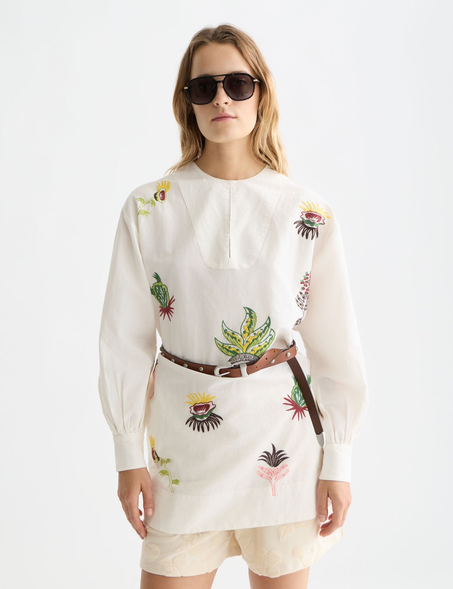 White Smoke שמלת מיני רקומה לנשים Embroidered Bib SCOTCH & SODA